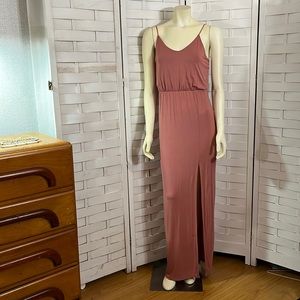 Lulu’s Watch the Sunset Rusty Rose Maxi dress small